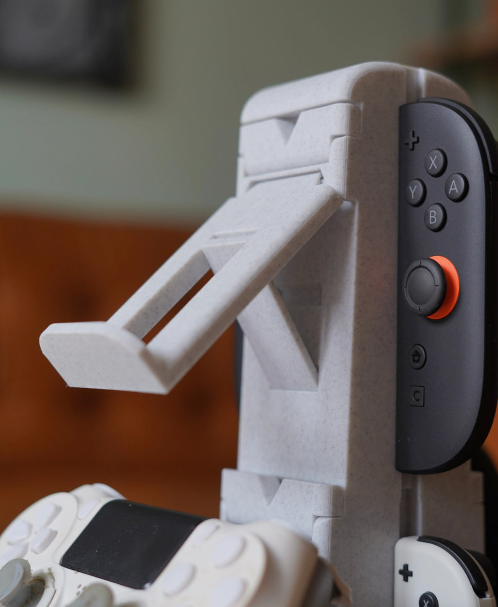 Gaming Tower Gen 2 – 3D Printed Gaming Desk Organizer & Controller Stand